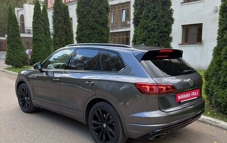 Volkswagen Touareg III, 2020 год, 5 800 000 рублей, 4 фотография