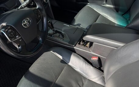 Toyota Camry, 2013 год, 1 850 000 рублей, 13 фотография