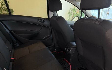 Peugeot 408 I рестайлинг, 2013 год, 465 000 рублей, 10 фотография