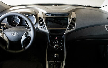 Hyundai Elantra V, 2014 год, 1 200 000 рублей, 5 фотография