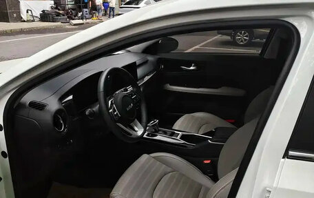 KIA K3, 2023 год, 1 740 000 рублей, 5 фотография