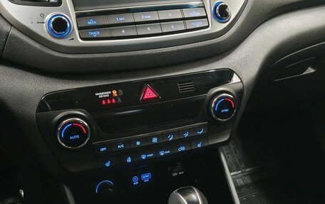 Hyundai Tucson III, 2018 год, 2 245 000 рублей, 12 фотография