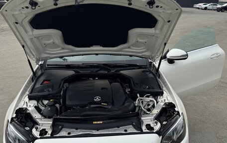Mercedes-Benz E-Класс, 2019 год, 6 500 000 рублей, 7 фотография