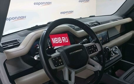 Land Rover Defender II, 2021 год, 7 300 000 рублей, 6 фотография