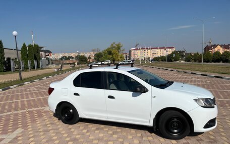 Renault Logan II, 2015 год, 650 000 рублей, 5 фотография