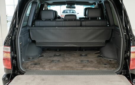 Toyota Land Cruiser 100 рестайлинг 2, 2001 год, 1 103 000 рублей, 10 фотография