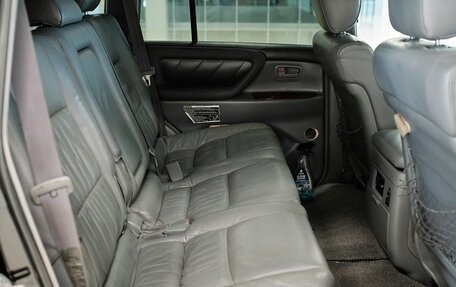 Toyota Land Cruiser 100 рестайлинг 2, 2001 год, 1 103 000 рублей, 19 фотография