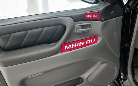 Toyota Land Cruiser 100 рестайлинг 2, 2001 год, 1 103 000 рублей, 17 фотография