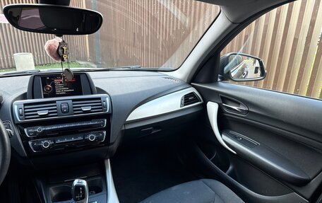 BMW 1 серия, 2017 год, 1 998 000 рублей, 11 фотография