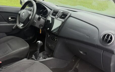 Renault Sandero II рестайлинг, 2017 год, 850 000 рублей, 13 фотография