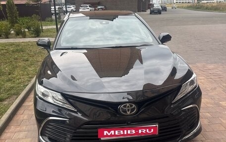 Toyota Camry, 2021 год, 2 670 000 рублей, 4 фотография