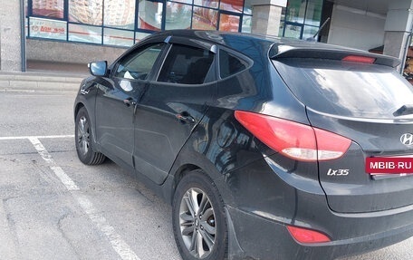Hyundai ix35 I рестайлинг, 2014 год, 1 400 000 рублей, 2 фотография