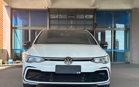 Volkswagen Golf VIII, 2022 год, 2 330 000 рублей, 8 фотография