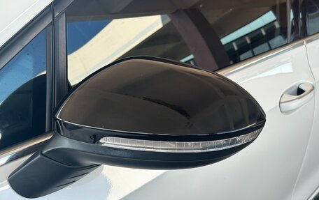 Volkswagen Golf VIII, 2022 год, 2 330 000 рублей, 12 фотография
