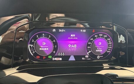 Volkswagen Golf VIII, 2022 год, 2 330 000 рублей, 31 фотография