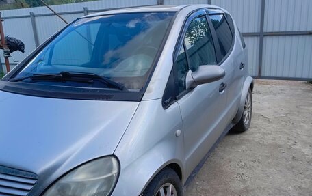 Mercedes-Benz A-Класс, 1997 год, 300 000 рублей, 2 фотография