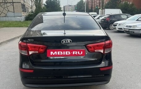 KIA Rio III рестайлинг, 2017 год, 800 000 рублей, 3 фотография