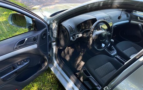 Skoda Octavia, 2010 год, 600 000 рублей, 8 фотография