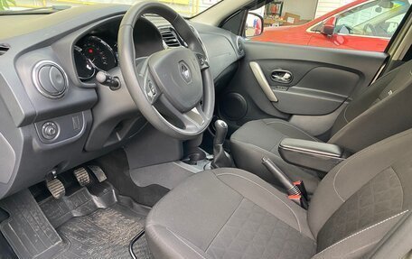 Renault Sandero II рестайлинг, 2018 год, 890 000 рублей, 7 фотография