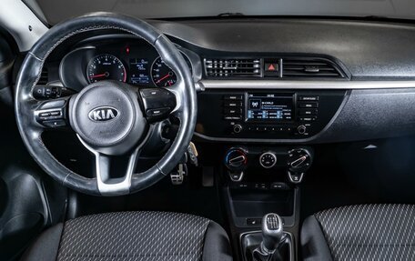 KIA Rio IV, 2019 год, 1 390 000 рублей, 10 фотография