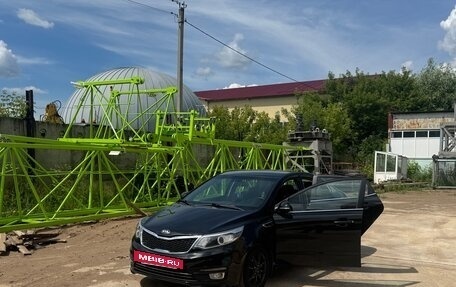 KIA Rio III рестайлинг, 2015 год, 720 000 рублей, 2 фотография
