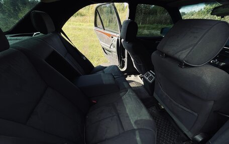 Mercedes-Benz E-Класс, 1996 год, 320 000 рублей, 6 фотография