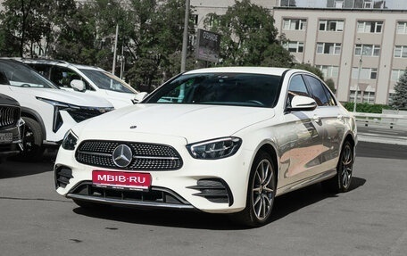 Mercedes-Benz E-Класс, 2022 год, 5 380 000 рублей, 1 фотография