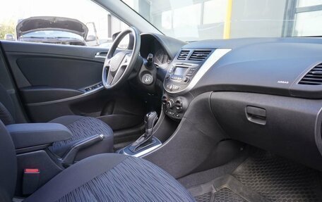 Hyundai Solaris II рестайлинг, 2015 год, 1 068 000 рублей, 11 фотография