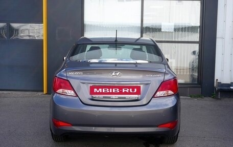 Hyundai Solaris II рестайлинг, 2015 год, 1 068 000 рублей, 6 фотография