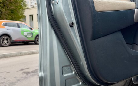 Toyota RAV4, 2007 год, 1 100 000 рублей, 8 фотография