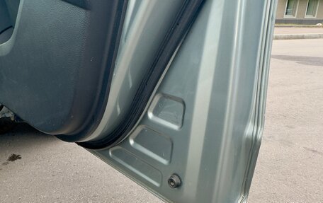 Toyota RAV4, 2007 год, 1 100 000 рублей, 14 фотография