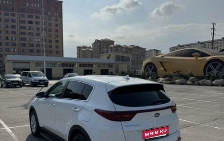 KIA Sportage IV рестайлинг, 2020 год, 2 050 000 рублей, 13 фотография