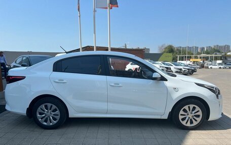 KIA Rio IV, 2020 год, 1 570 000 рублей, 4 фотография