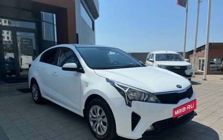 KIA Rio IV, 2020 год, 1 570 000 рублей, 3 фотография