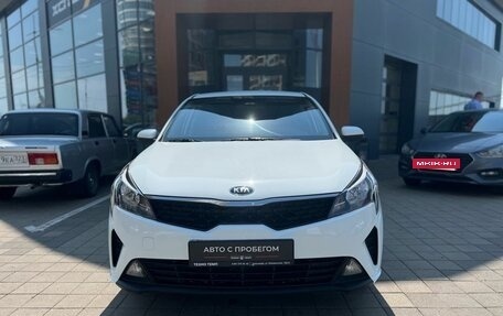 KIA Rio IV, 2020 год, 1 570 000 рублей, 2 фотография