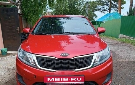 KIA Rio III рестайлинг, 2013 год, 799 000 рублей, 3 фотография