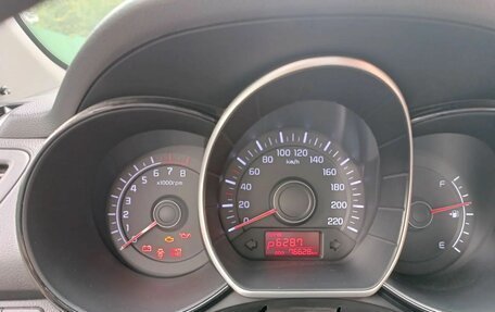KIA Rio III рестайлинг, 2013 год, 799 000 рублей, 13 фотография