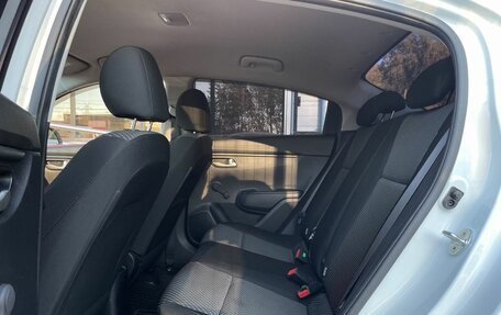 KIA Rio IV, 2018 год, 1 349 000 рублей, 9 фотография