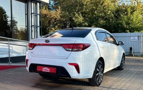 KIA Rio IV, 2018 год, 1 349 000 рублей, 3 фотография