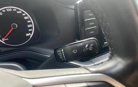 Volkswagen Polo VI (EU Market), 2021 год, 1 375 000 рублей, 25 фотография