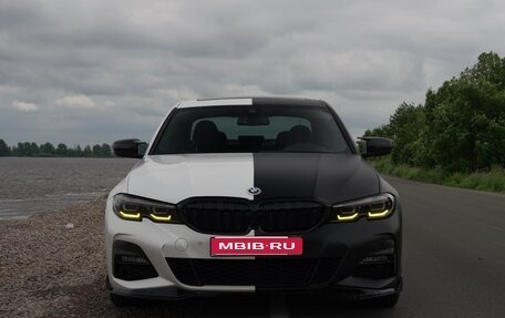 BMW 3 серия, 2018 год, 2 650 000 рублей, 1 фотография
