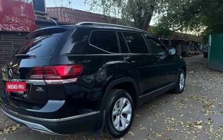 Volkswagen Teramont I, 2018 год, 2 350 000 рублей, 11 фотография