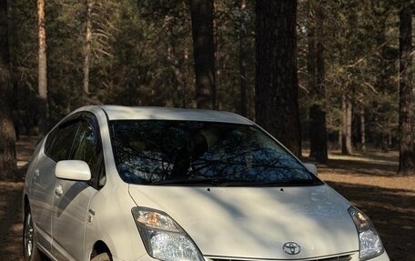 Toyota Prius, 2008 год, 750 000 рублей, 3 фотография