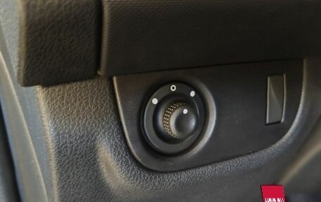 Renault Sandero II рестайлинг, 2014 год, 899 000 рублей, 10 фотография