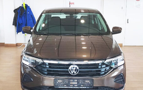 Volkswagen Polo VI (EU Market), 2022 год, 1 837 700 рублей, 2 фотография