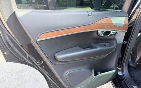 Volvo XC90 II рестайлинг, 2018 год, 3 985 000 рублей, 32 фотография
