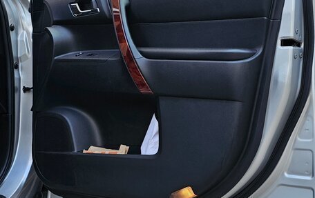 Toyota Highlander III, 2011 год, 1 799 000 рублей, 9 фотография