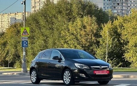 Opel Astra J, 2012 год, 520 000 рублей, 2 фотография