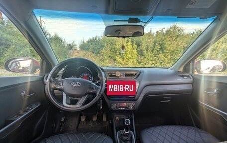 KIA Rio III рестайлинг, 2012 год, 820 000 рублей, 10 фотография