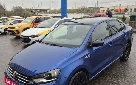 Volkswagen Polo VI (EU Market), 2018 год, 1 150 000 рублей, 2 фотография